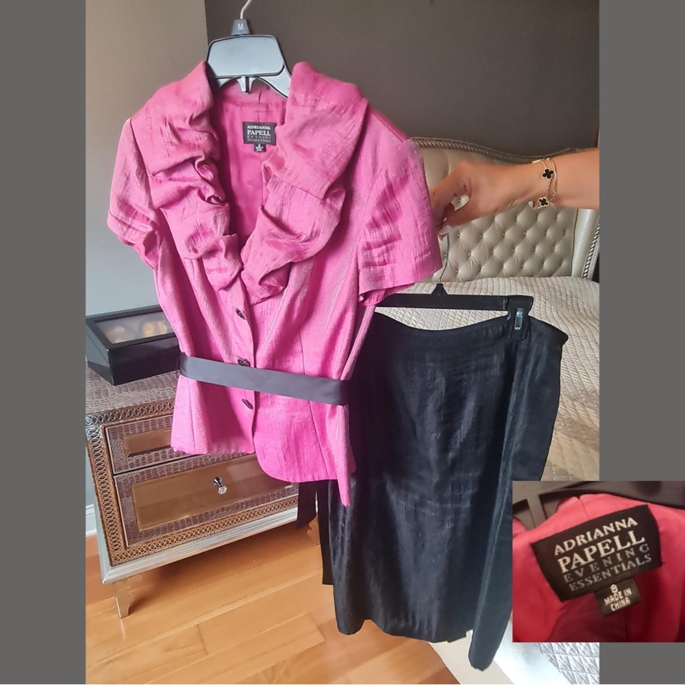 Size 8 - Picture 3 of 4